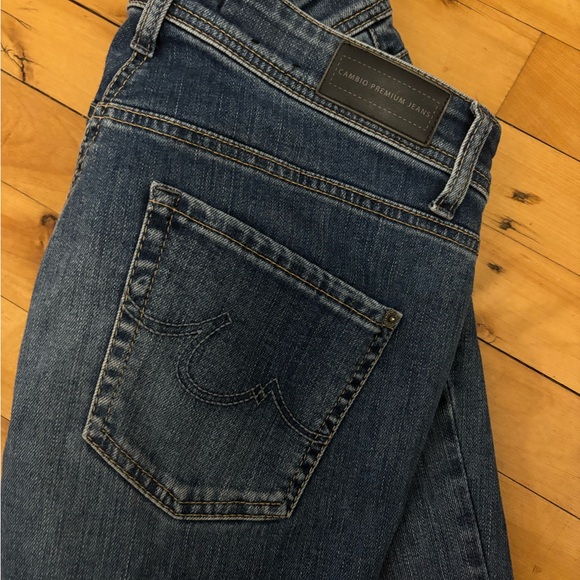 Like new Cambio straight leg jeans - Picture 4 of 4